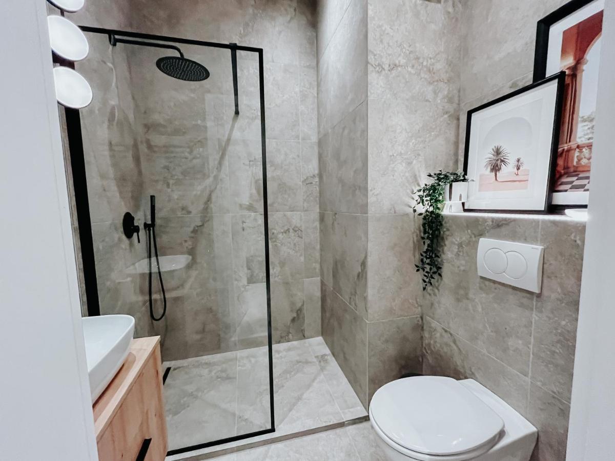 Paulay 11 Center Designer Apartment Boedapest Buitenkant foto